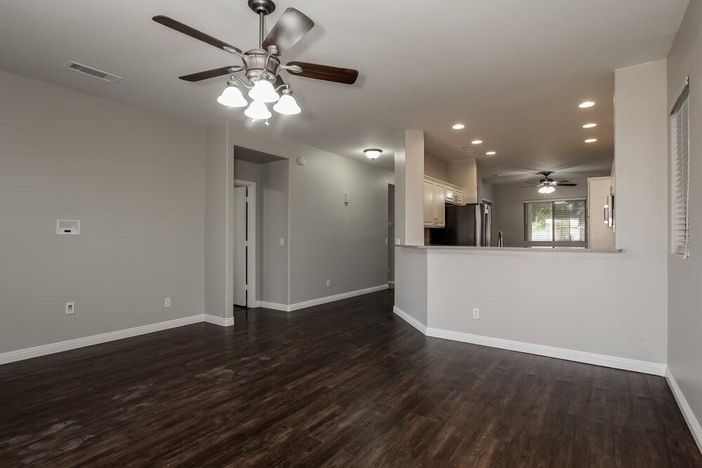 17076 W Halifax Ln - Photo 4 of 16