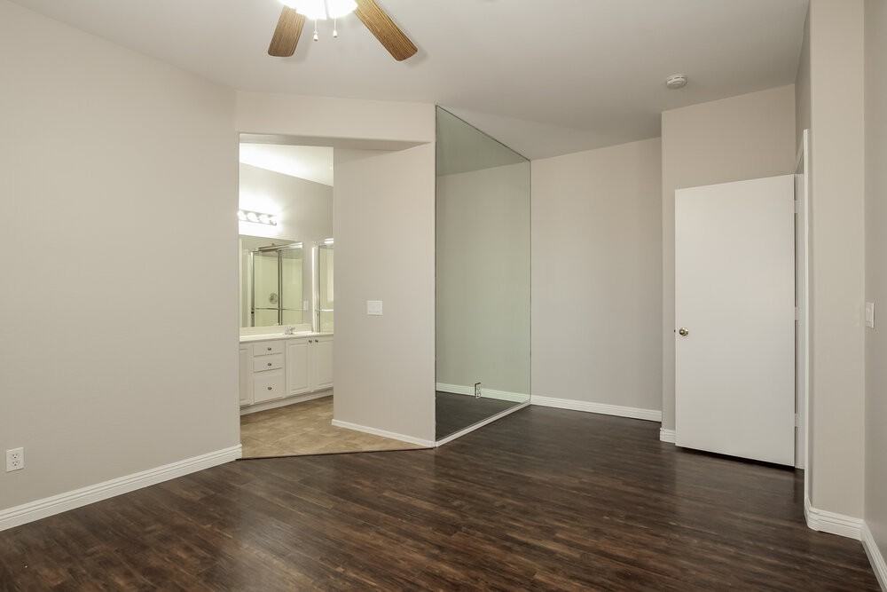 17076 W Halifax Ln - Photo 7 of 16