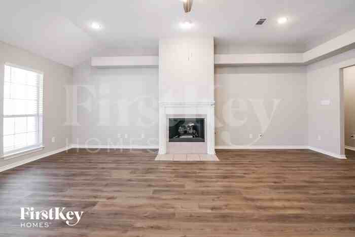 414 Baldwin Dr - Photo 3 of 17