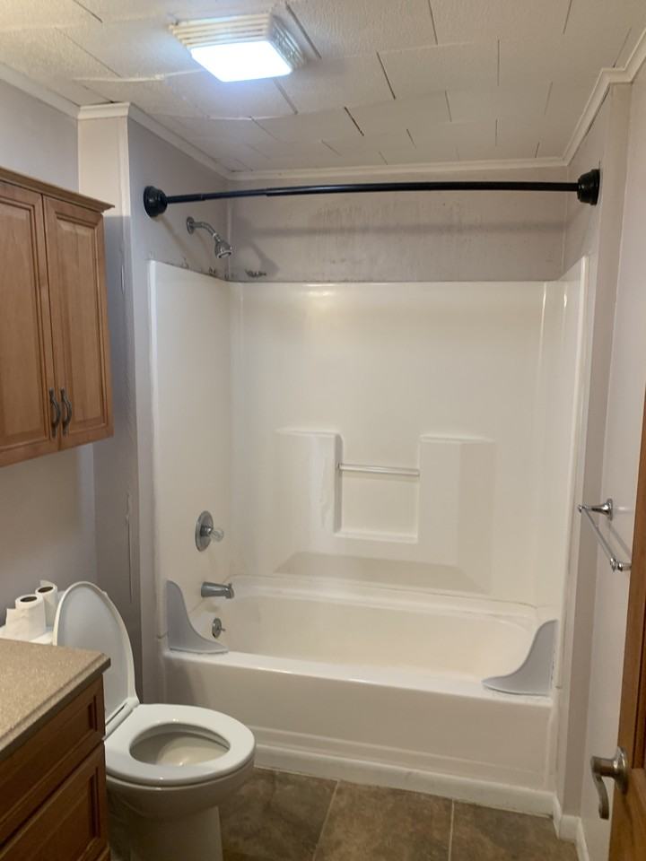 122 Park Drive West - Photo 3 of 6