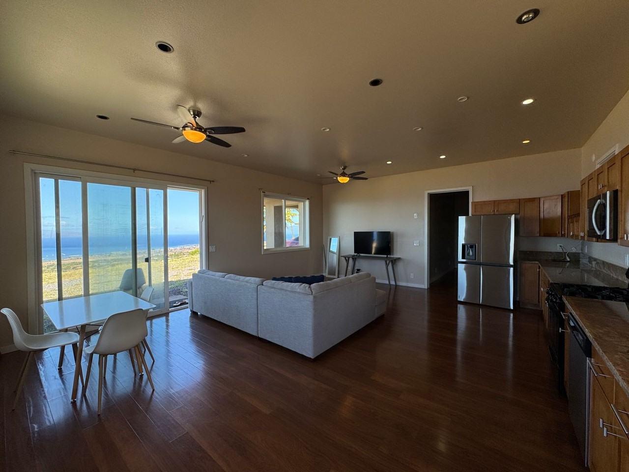 390 Punakea Loop - Photo 3 of 13