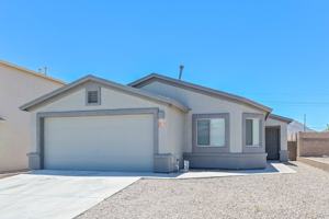 featured image of 7269 S Avenida De La Palmar