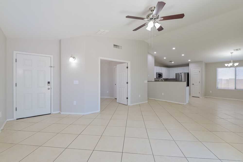 7269 S Avenida De La Palmar - Photo 4 of 16