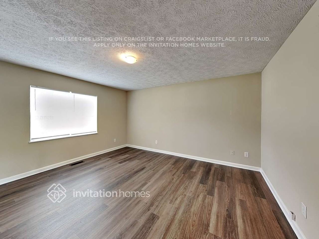 110 Cartway Ln - Photo 3 of 18