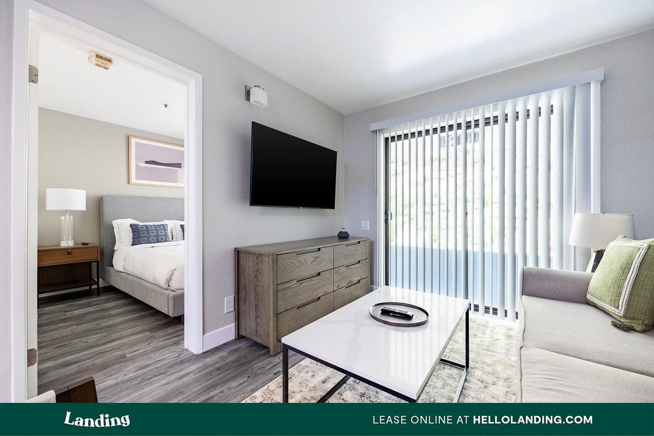 845 16th St - Photo 3 of 50