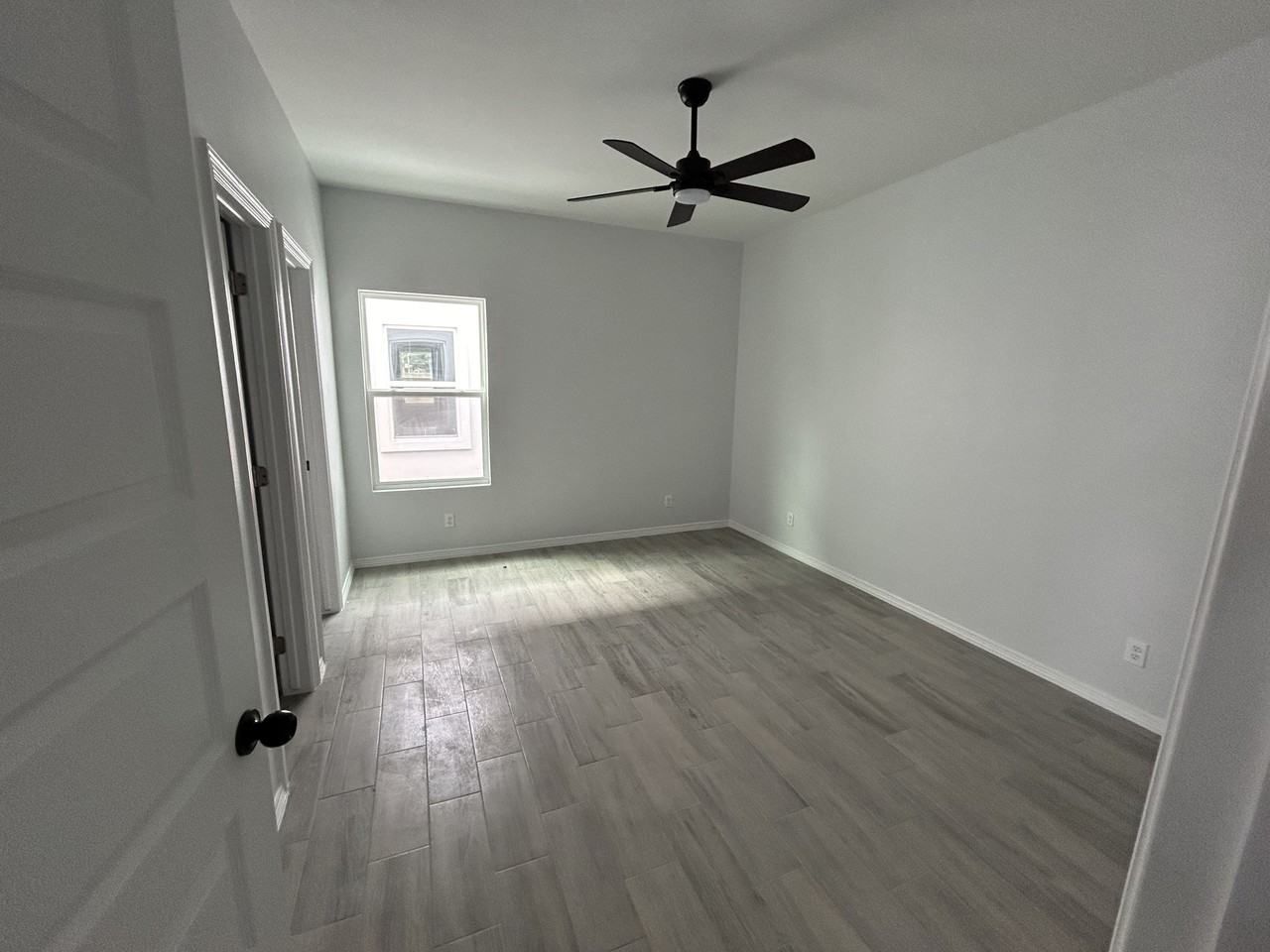 1409 South Michigan Street #1 - Photo 4 of 8