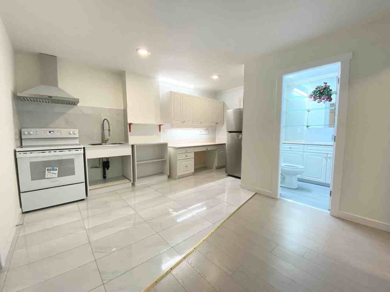 5660 Smith Drive - Photo 3 of 9