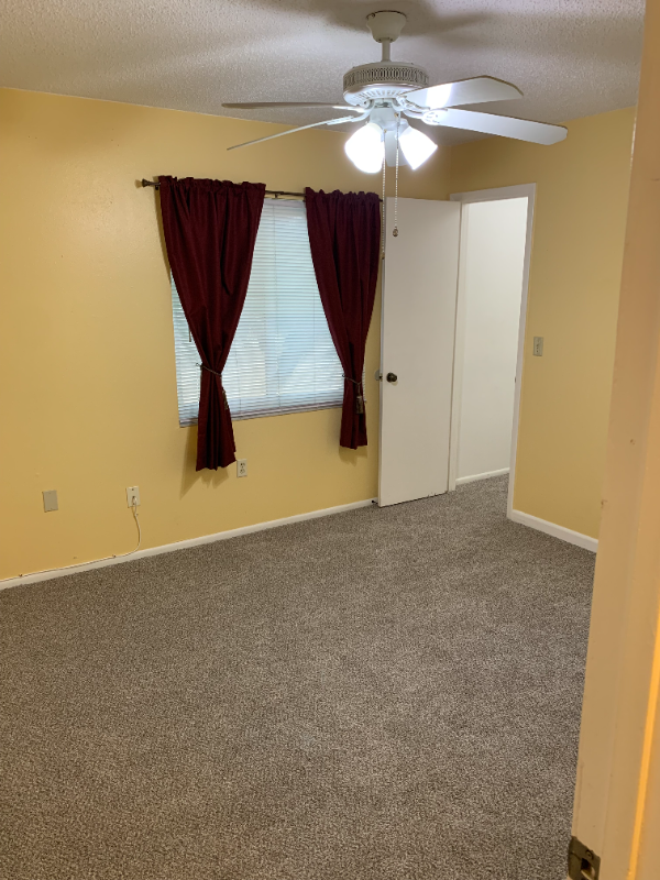 42 Carla Ct #42 - Photo 5 of 9