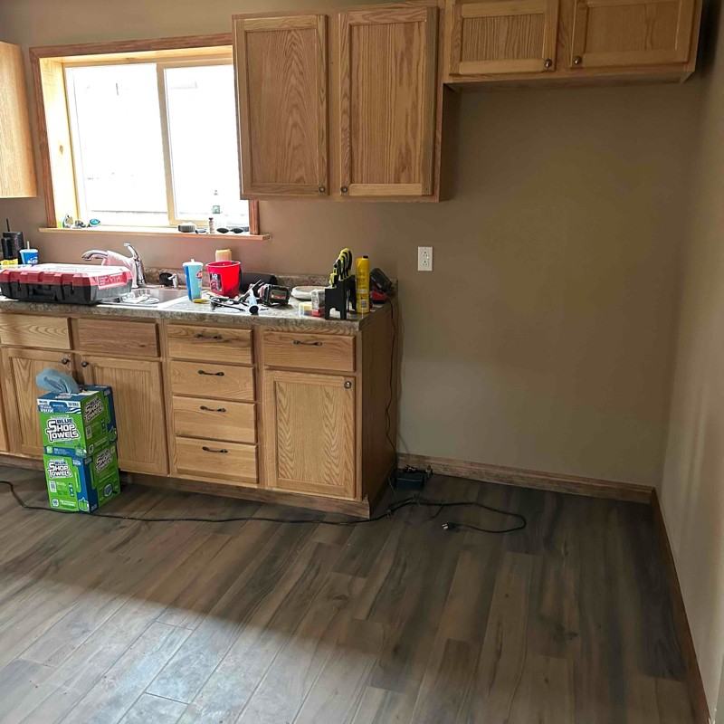 525 N Main St - Photo 4 of 13