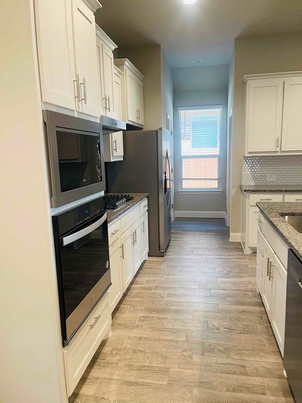 4740 Dewy Rose Lane - Photo 4 of 11