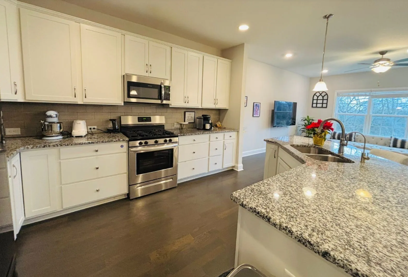 871 Cherry Grove Dr - Photo 6 of 20