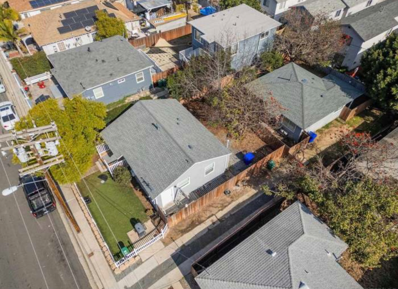 503 41st St - Photo 2 of 9