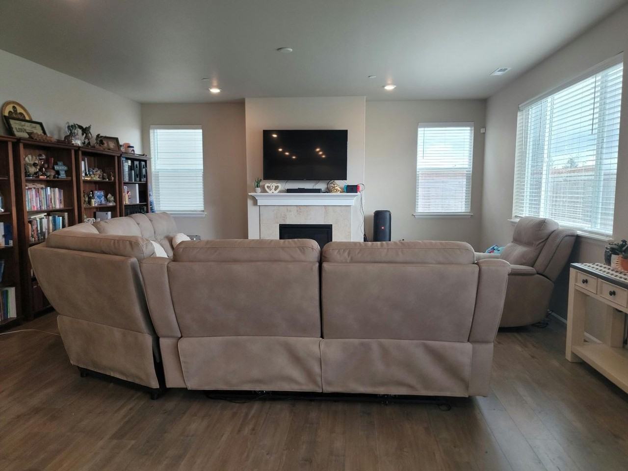 1367 Baker Heights Loop - Photo 2 of 22