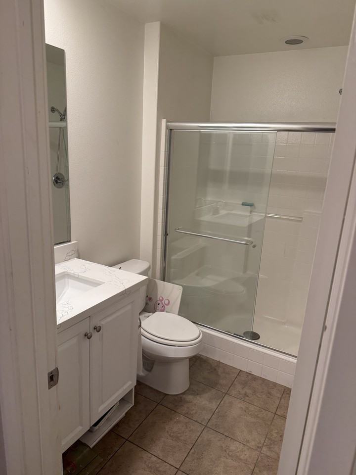 29 Weiss Dr #29 - Photo 2 of 7