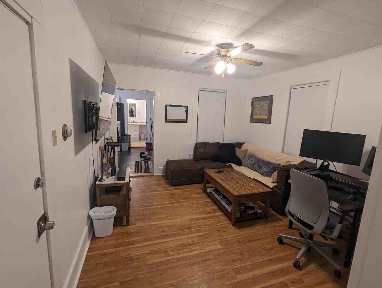 24 26 Ham St #3 - Photo 3 of 12