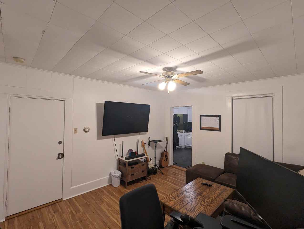 24 26 Ham St #3 - Photo 4 of 12