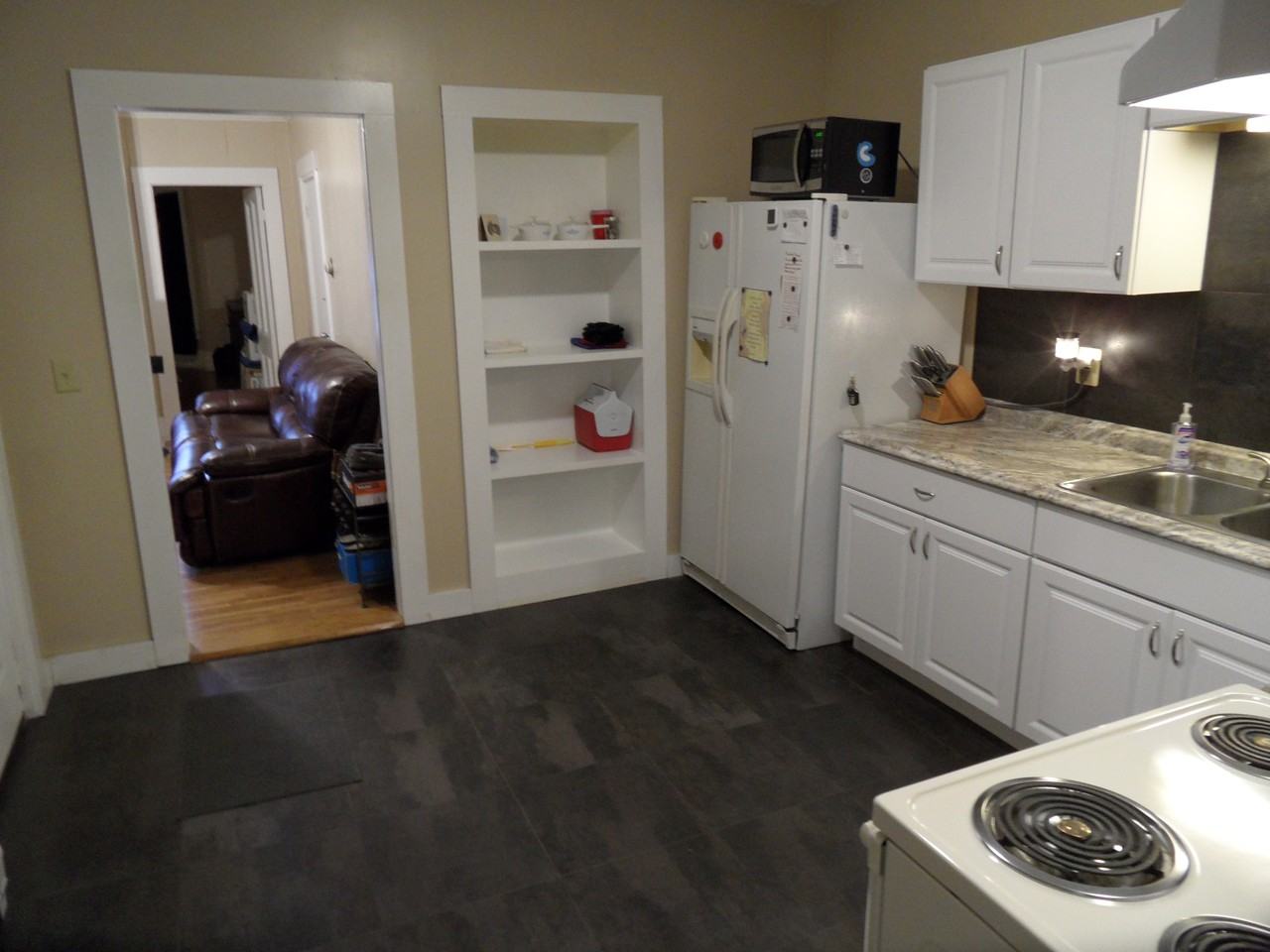 24 26 Ham St #3 - Photo 6 of 12