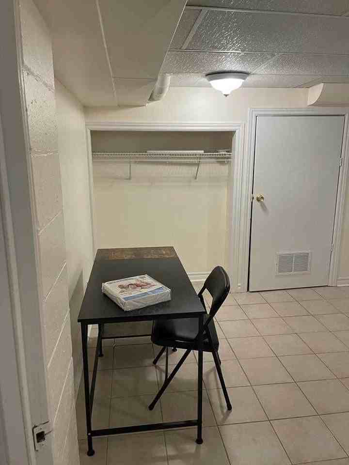 131 Leland Street - Photo 3 of 9