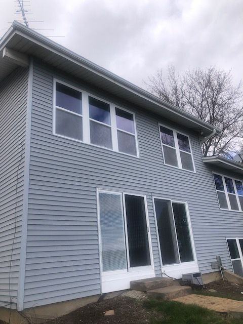 285 Sunrise Ln - Photo 3 of 18