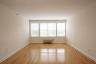 40 Constitution Way - Photo 1 of 1