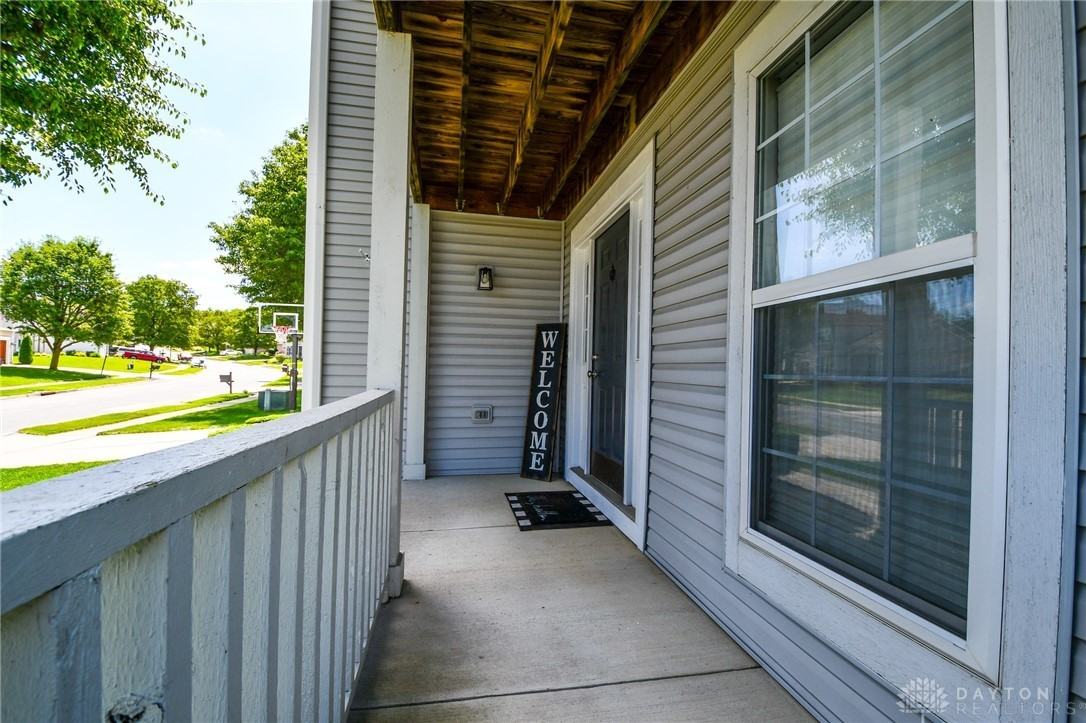 1108 Windsong Trl - Photo 2 of 36