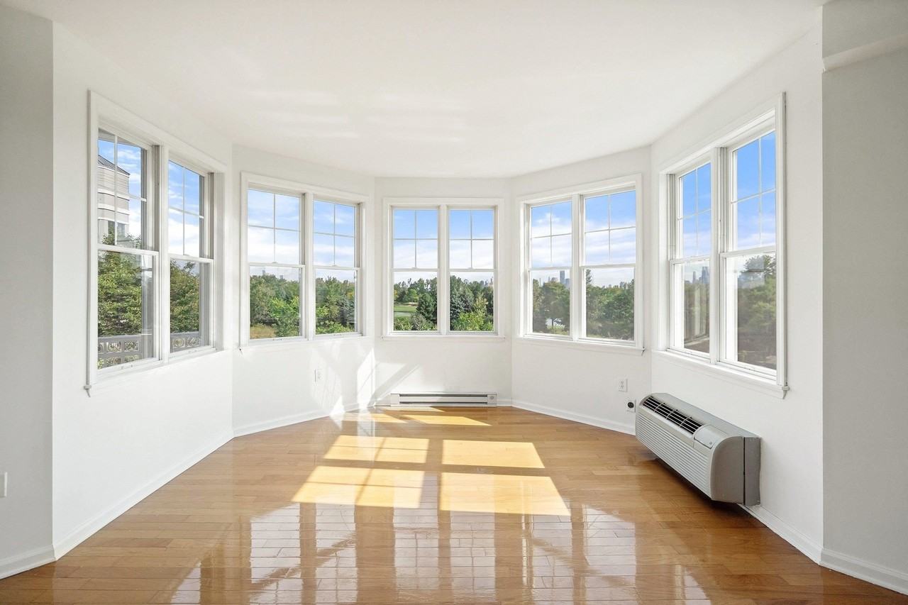 15 Freedom Way - Photo 4 of 24