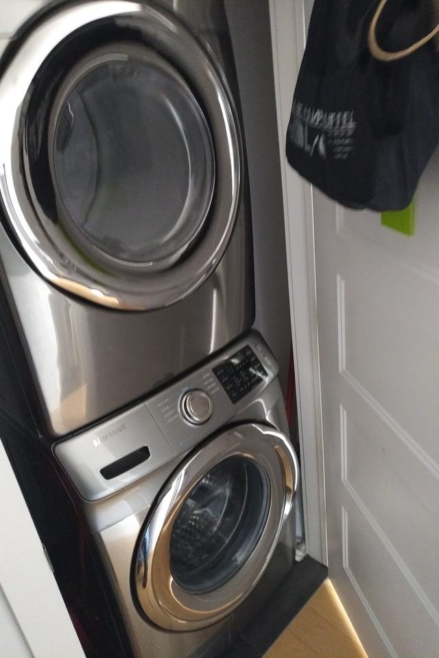 711 Rue de la Commune O - Photo 3 of 13