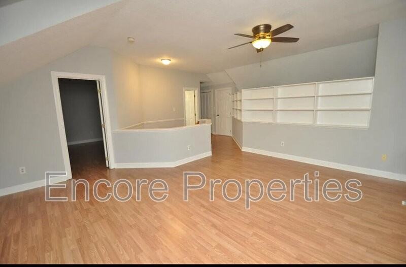 112 Loch Bend Ln - Photo 2 of 9