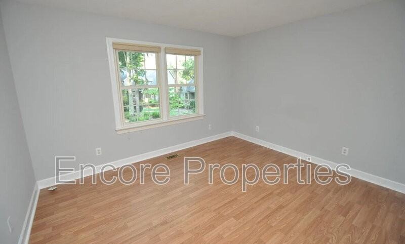 112 Loch Bend Ln - Photo 4 of 9