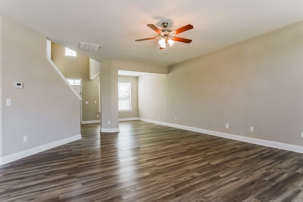 42 Cordova St - Photo 4 of 17