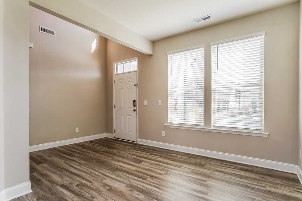 42 Cordova St - Photo 5 of 17