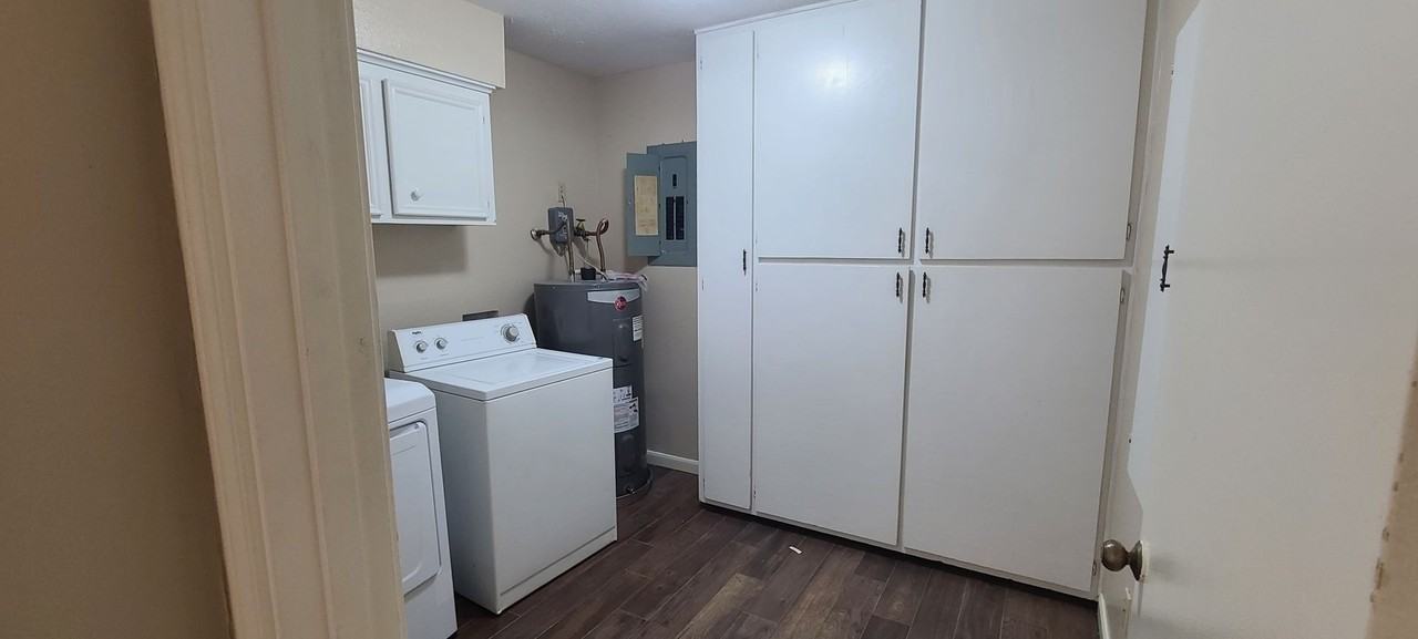 108 Magnolia Way - Photo 4 of 23