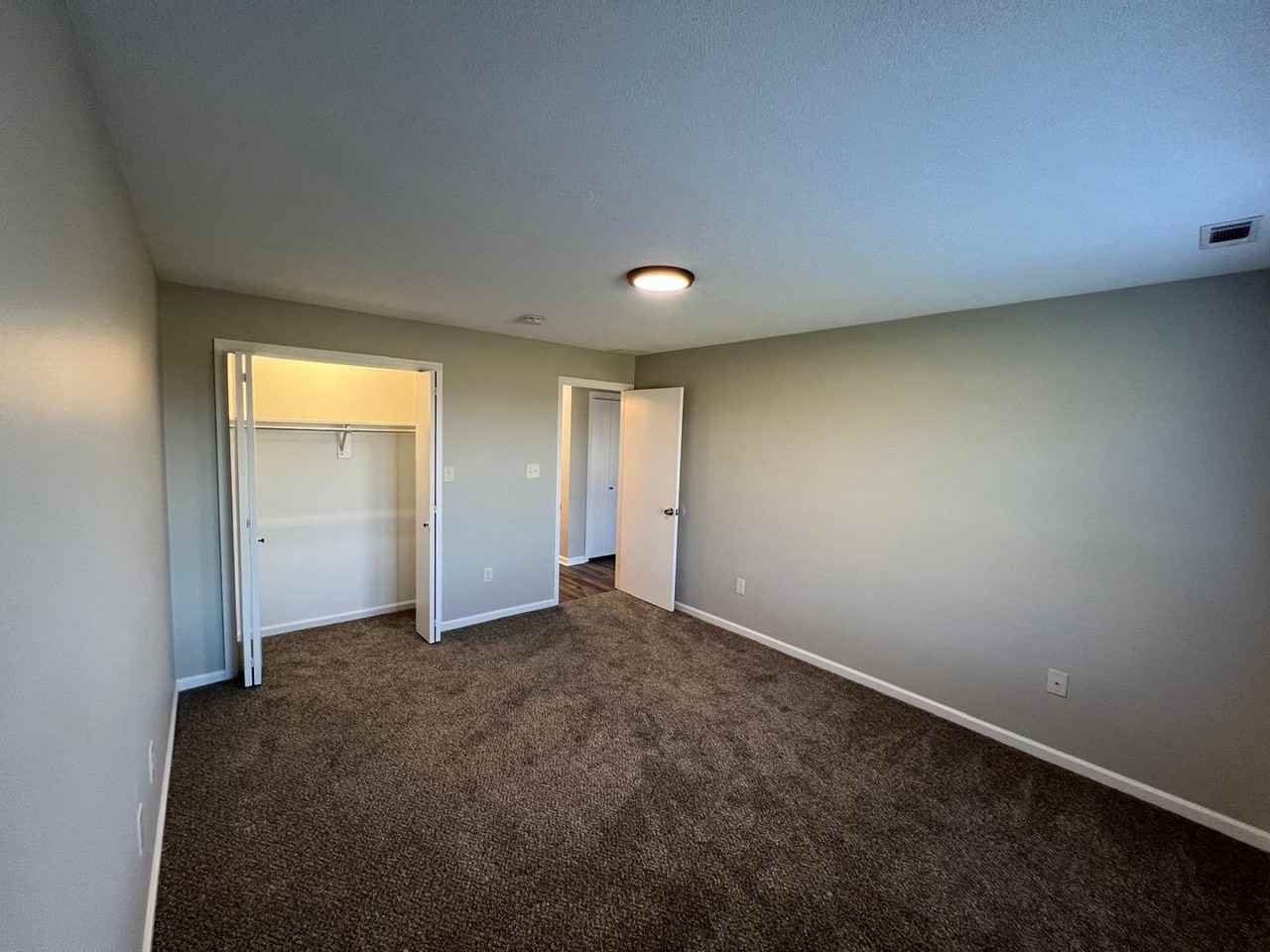 711 Hill Rd - Photo 6 of 28