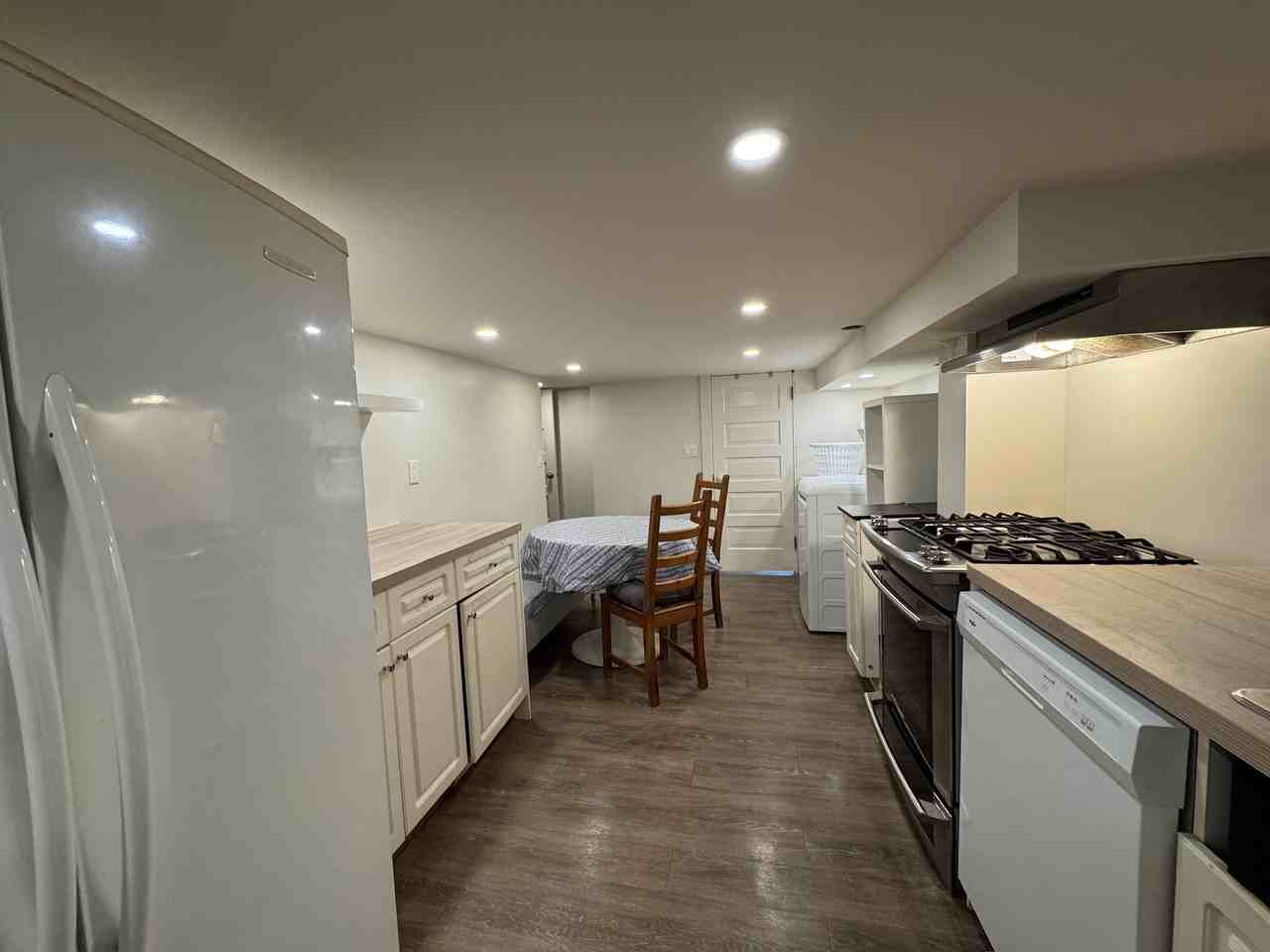 4030 Inverness Street #B - Photo 3 of 11