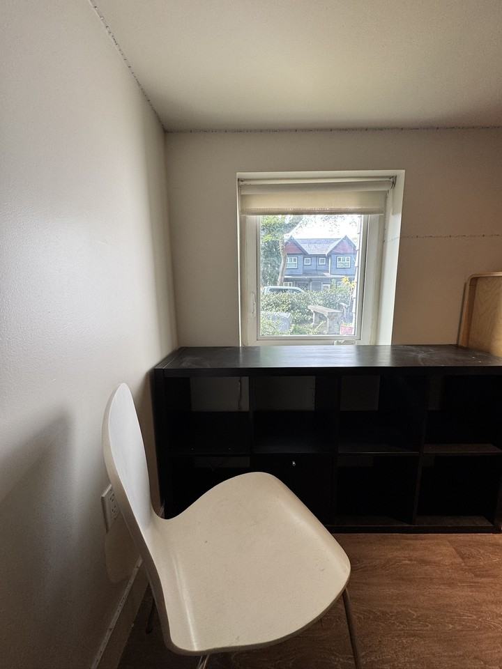 4030 Inverness Street #B - Photo 6 of 11