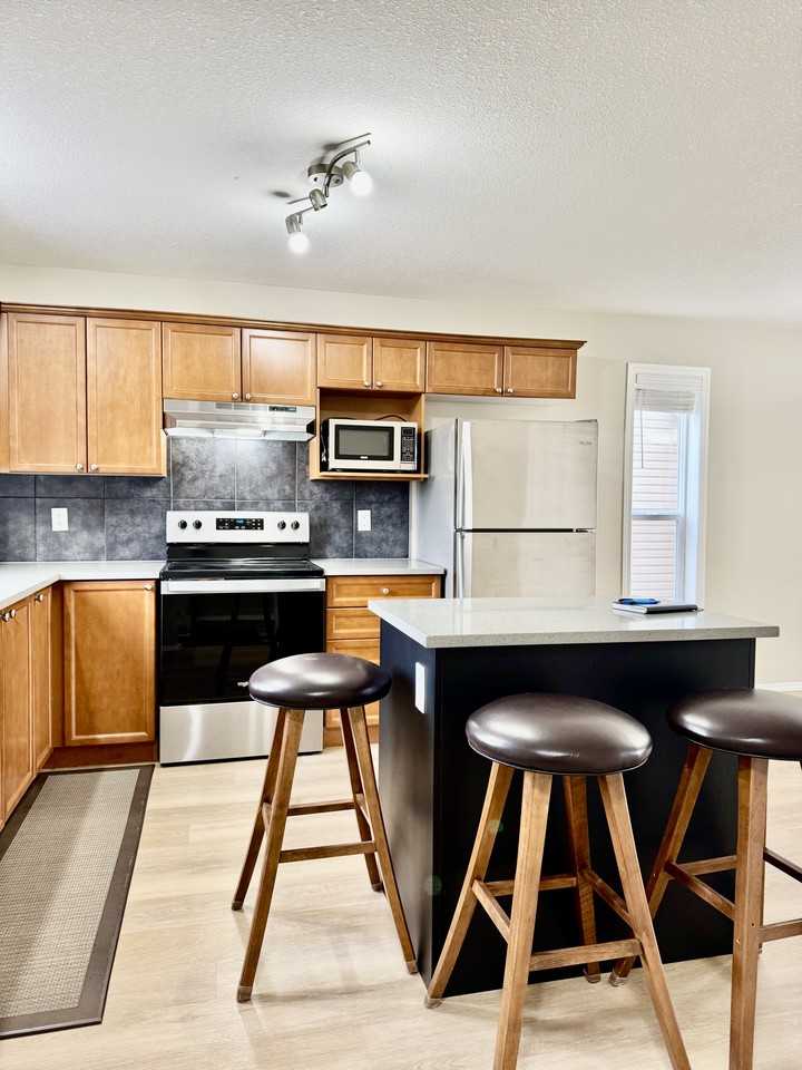 506 Luxstone Place Southwest - Photo 2 of 29