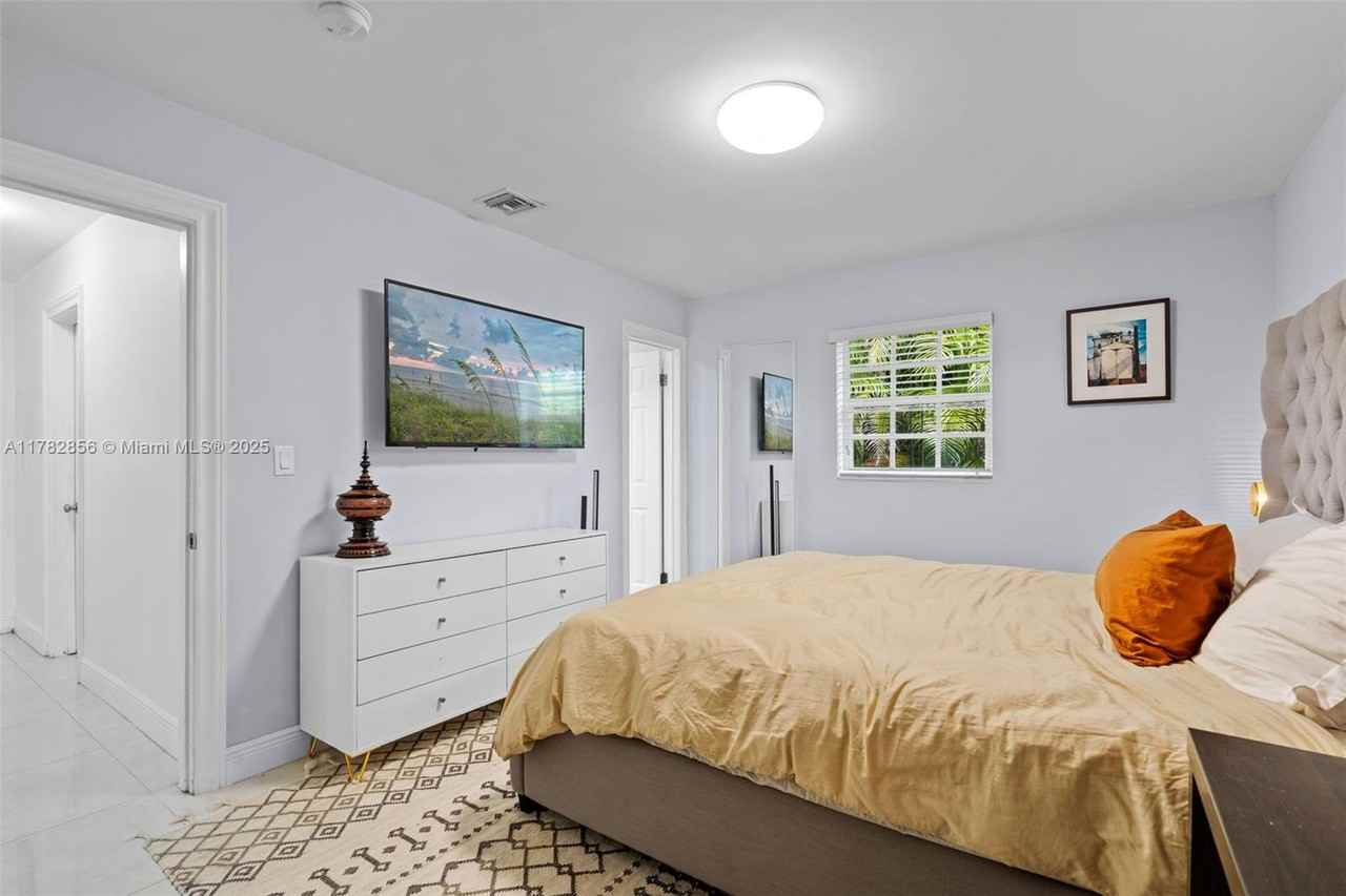 9221 Sw 16th St #NA - Photo 6 of 13