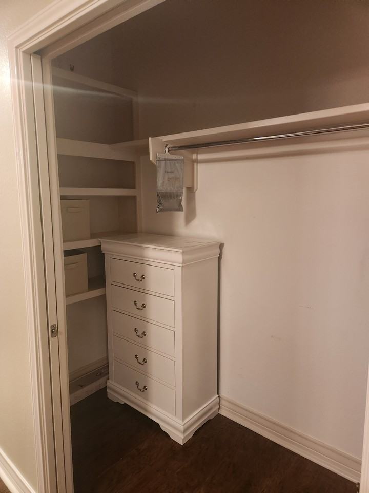 411 Spanishwoods Dr #NA - Photo 2 of 17