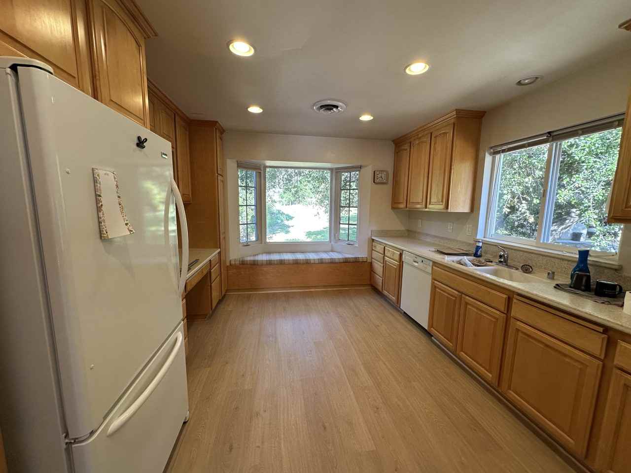 4210 Hendrickson Rd #NA - Photo 2 of 15