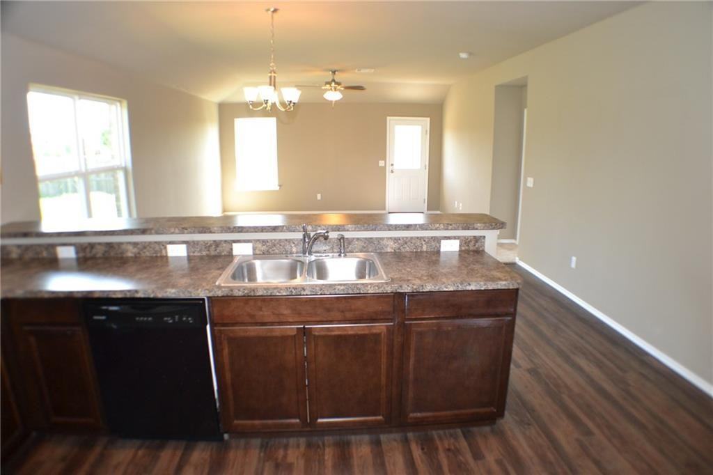 2412 Canyon Creek Dr #NA - Photo 4 of 38