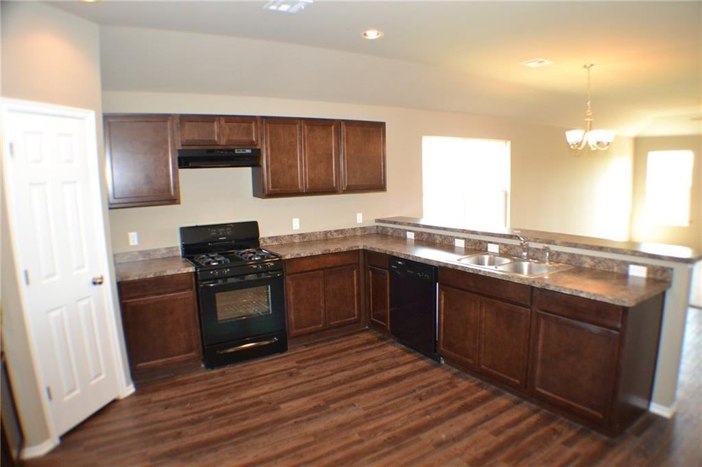2412 Canyon Creek Dr #NA - Photo 5 of 38