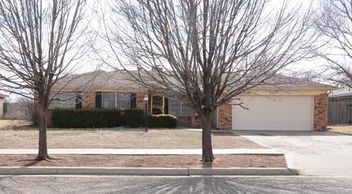 2705 John Dr - Photo 2 of 21
