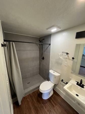 115 15th St #A2 - Photo 4 of 6