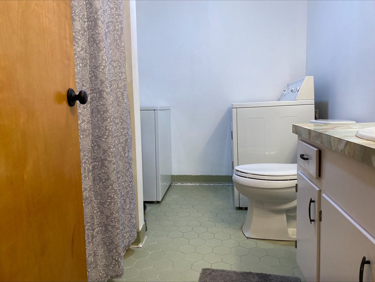 1207 1207 - Photo 7 of 14