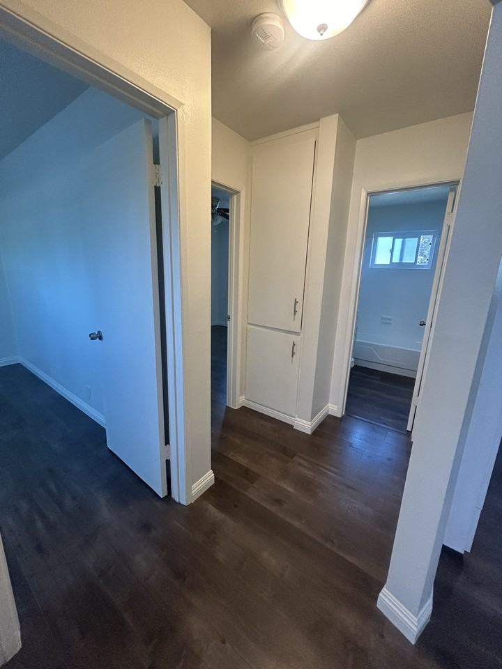 278 E Washington Blvd #1305-01 - Photo 7 of 9