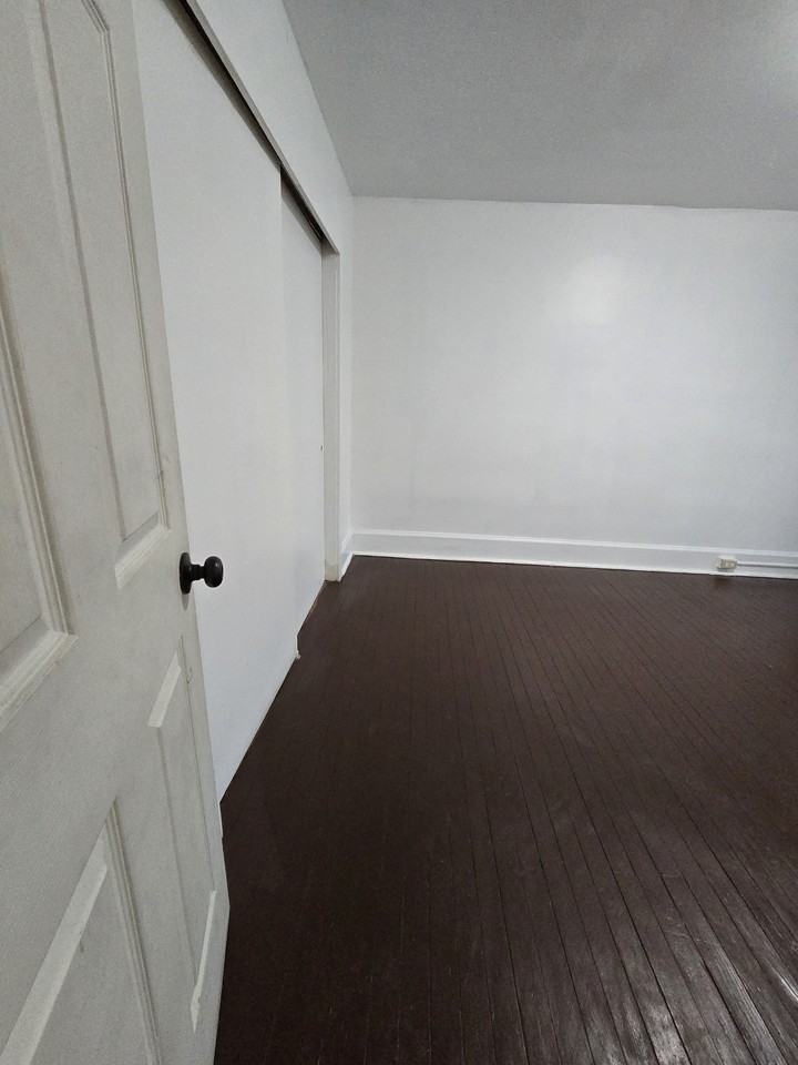 1429 Naudain St #NA - Photo 7 of 10