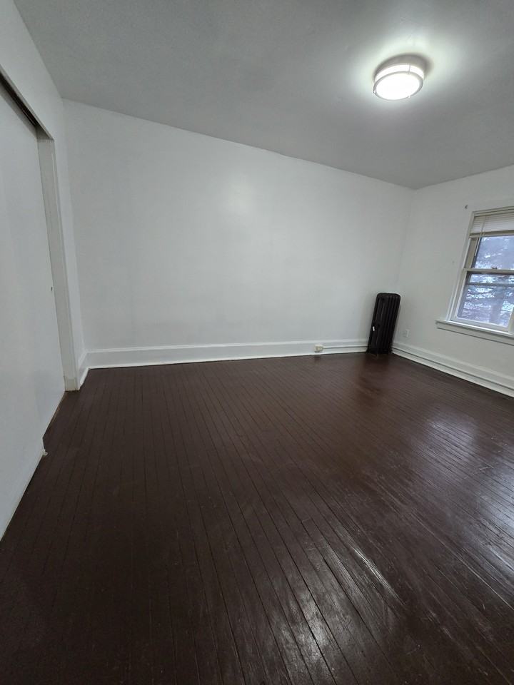 1429 Naudain St #NA - Photo 7 of 8