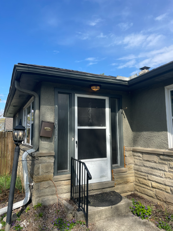 4917 Fuller Dr - Photo 2 of 26