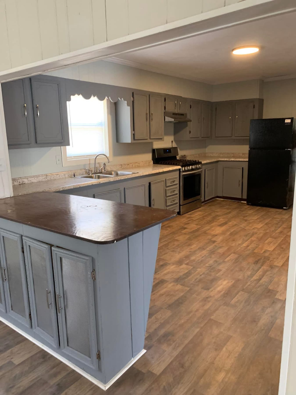 520 N 5th St - Photo 3 of 13