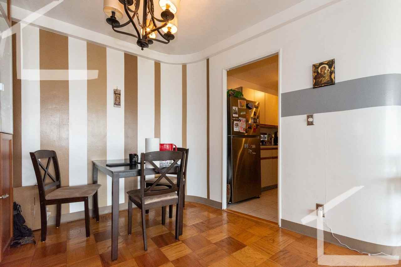 58 Babcock St - Photo 7 of 9